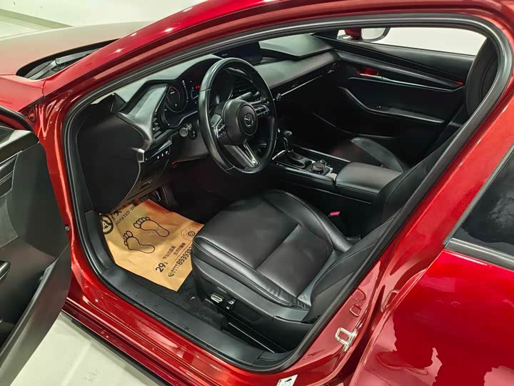 Фото 15 - Mazda 3 (Axela)