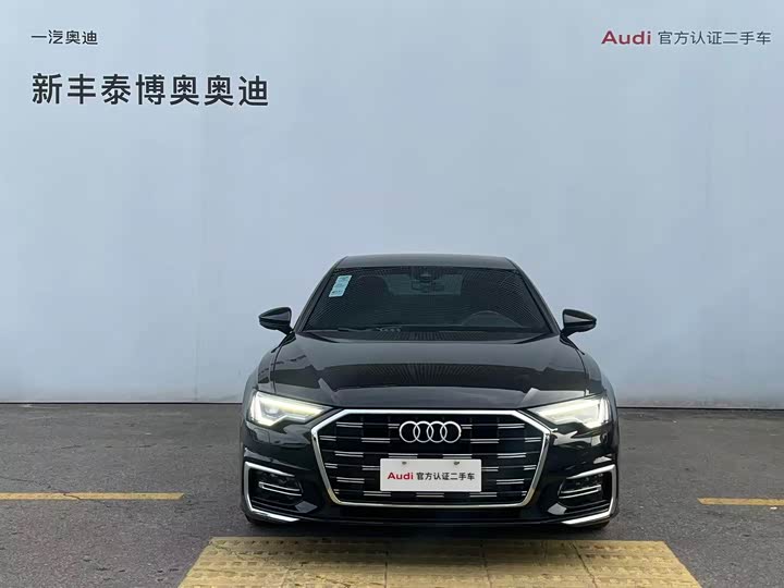 Фото 2 - Audi A6L