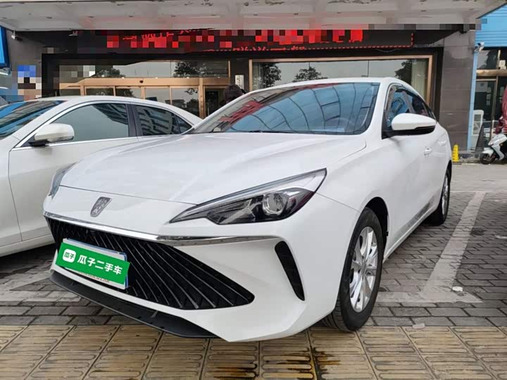 Фото 1 - Roewe i5