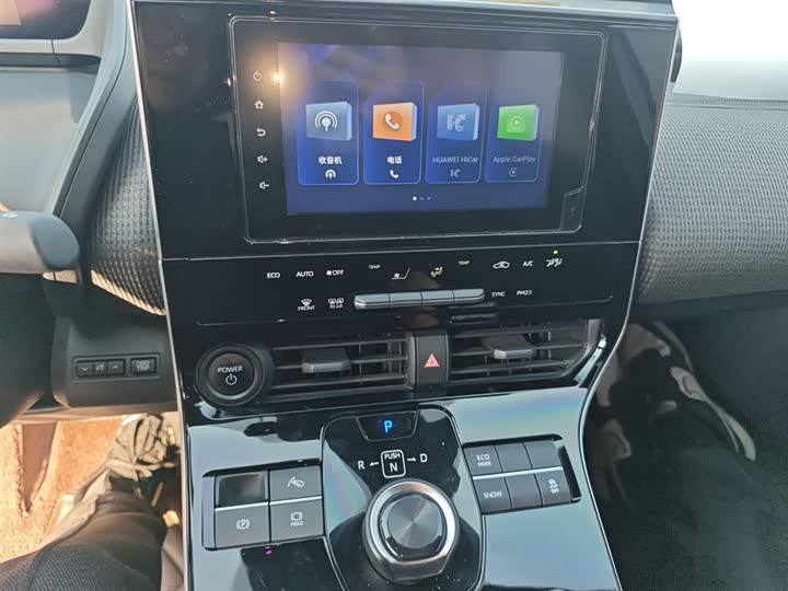 Фото 5 - Toyota bZ4X