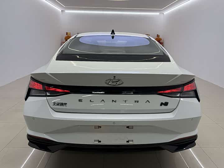 Фото 5 - Hyundai Elantra N line