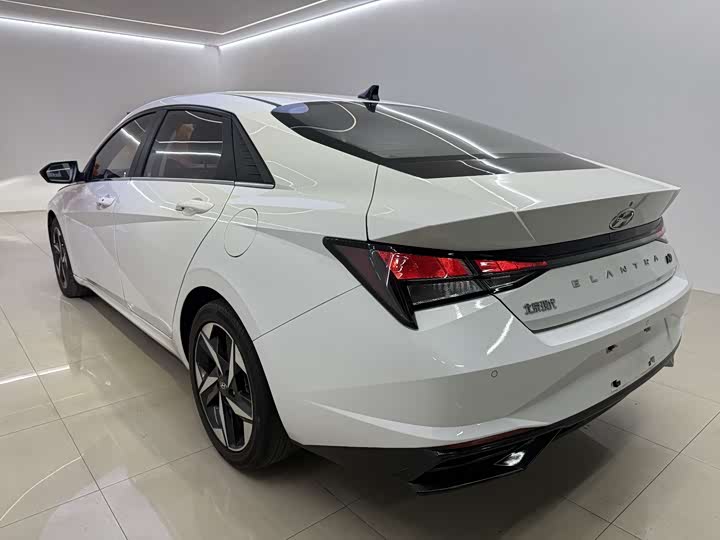 Фото 6 - Hyundai Elantra N line