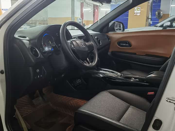 Фото 7 - Honda XR-V