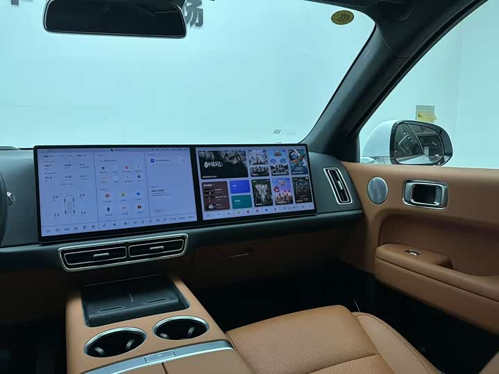 Фото 14 - LiXiang L6