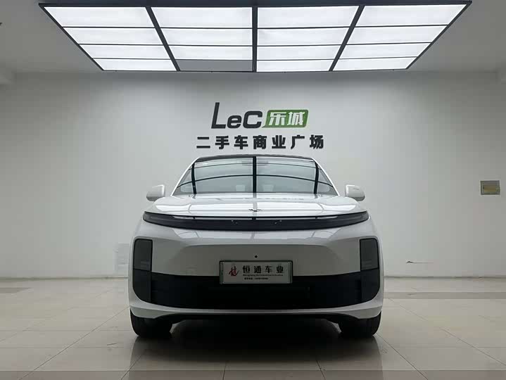 Фото 2 - LiXiang L6