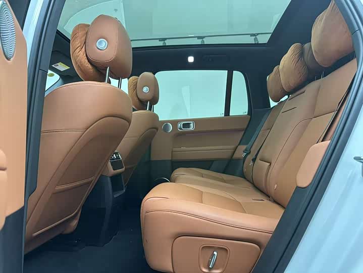 Фото 8 - LiXiang L6