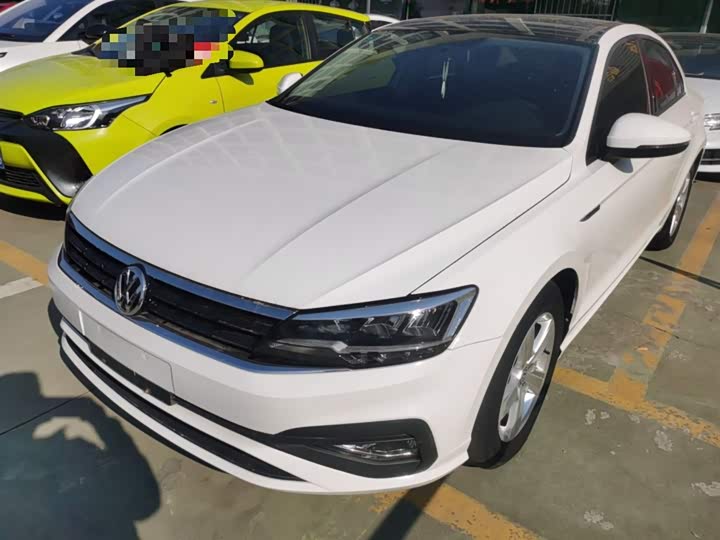 Фото 2 - Volkswagen Lamando L