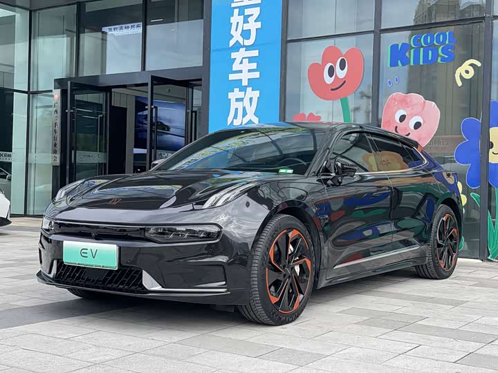 Фото 1 - Zeekr 001