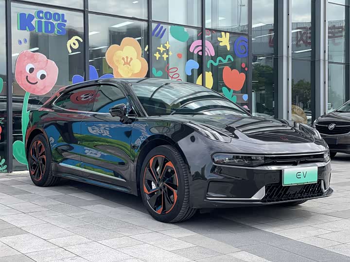 Фото 4 - Zeekr 001