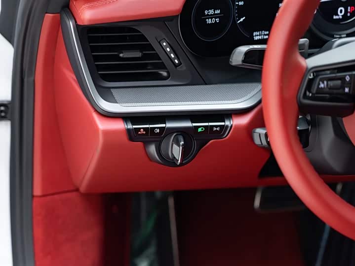 Фото 12 - Porsche 911