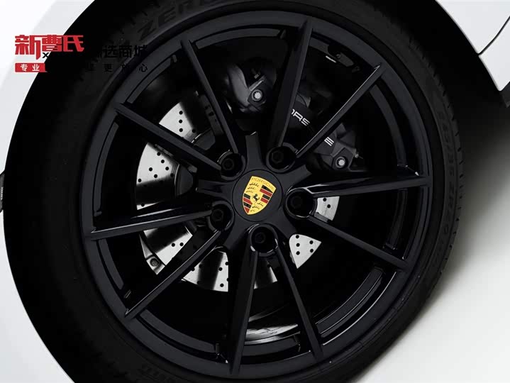 Фото 4 - Porsche 911