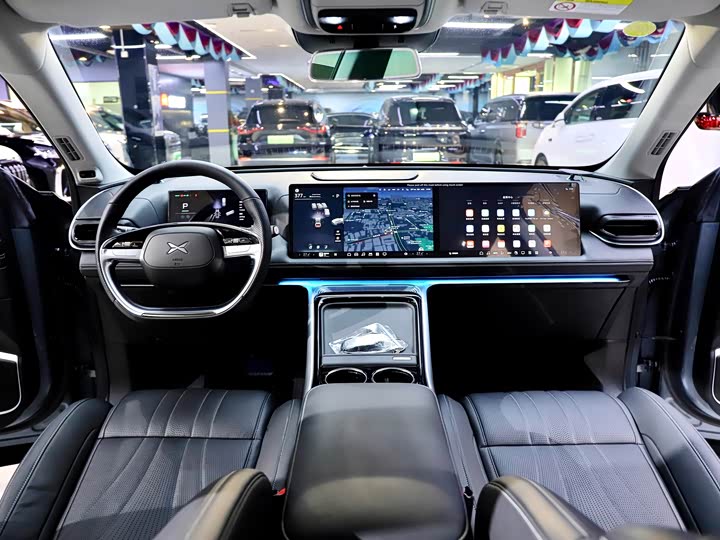 Фото 15 - XPeng G9