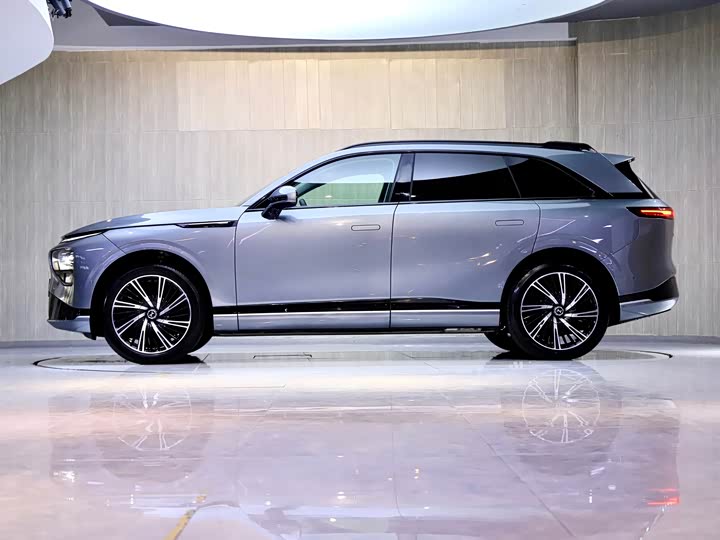 Фото 4 - XPeng G9