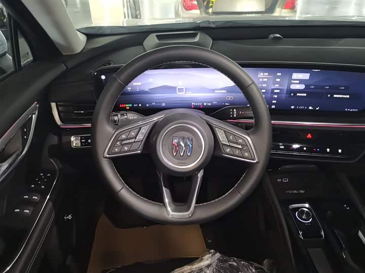 Фото 11 - Buick Envision Plus