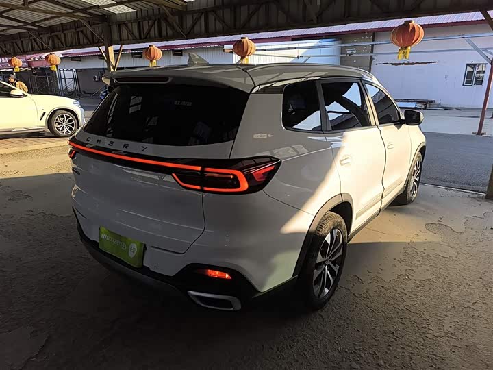 Фото 7 - Chery Tiggo 8