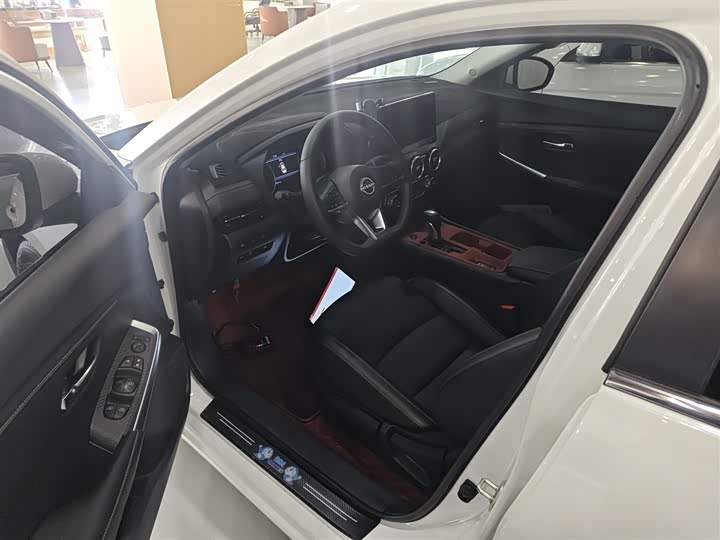 Фото 16 - Nissan Sylphy