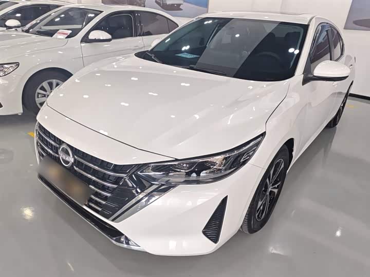 Фото 2 - Nissan Sylphy