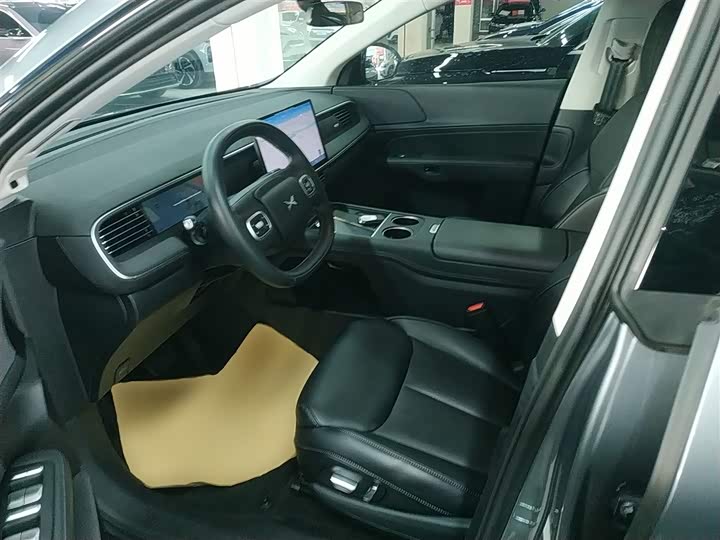 Фото 15 - XPeng G6