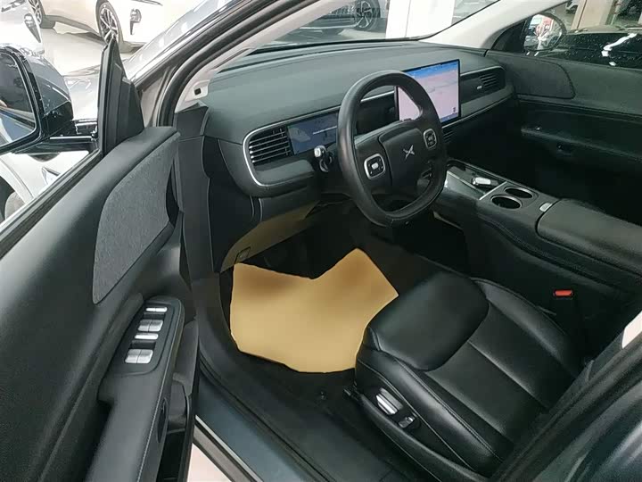 Фото 16 - XPeng G6