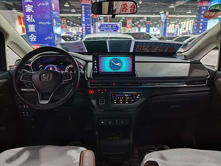 Фото 5 - Honda Odyssey