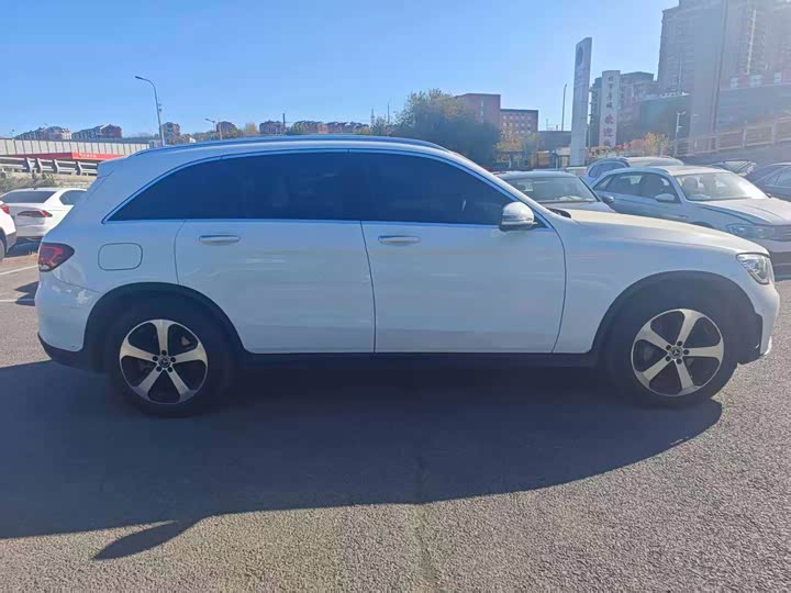 Фото 8 - Mercedes-Benz GLC-Class