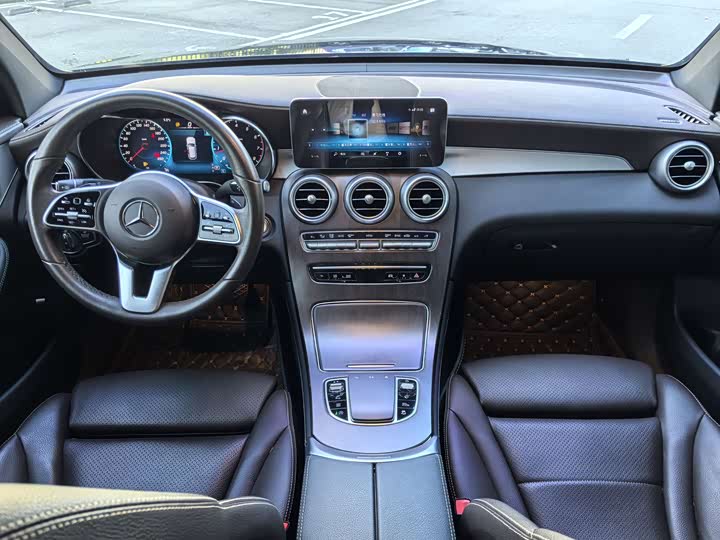 Фото 12 - Mercedes-Benz GLC-Class