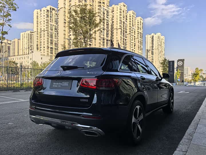 Фото 17 - Mercedes-Benz GLC-Class