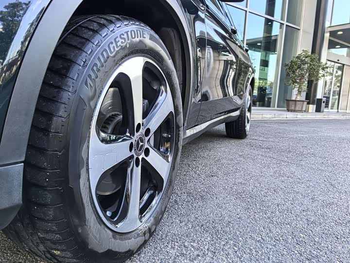 Фото 6 - Mercedes-Benz GLC-Class