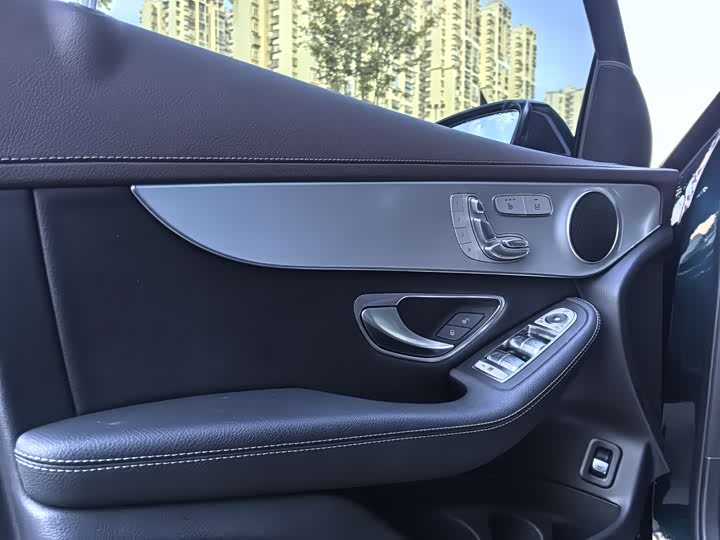 Фото 7 - Mercedes-Benz GLC-Class