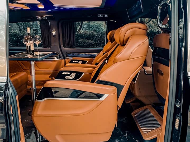 Фото 30 - Mercedes-Benz Vito