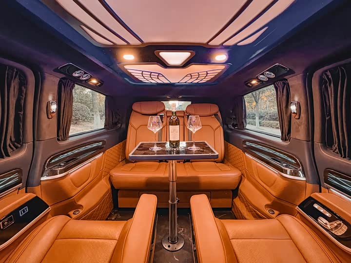 Фото 32 - Mercedes-Benz Vito