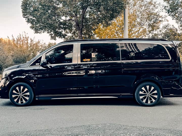 Фото 37 - Mercedes-Benz Vito