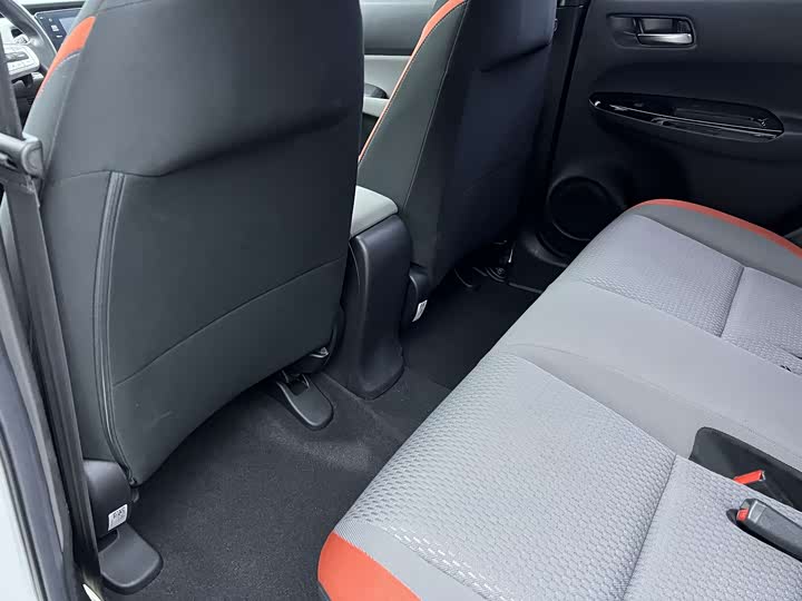 Фото 11 - Honda Life