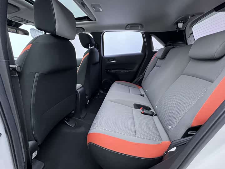 Фото 6 - Honda Life