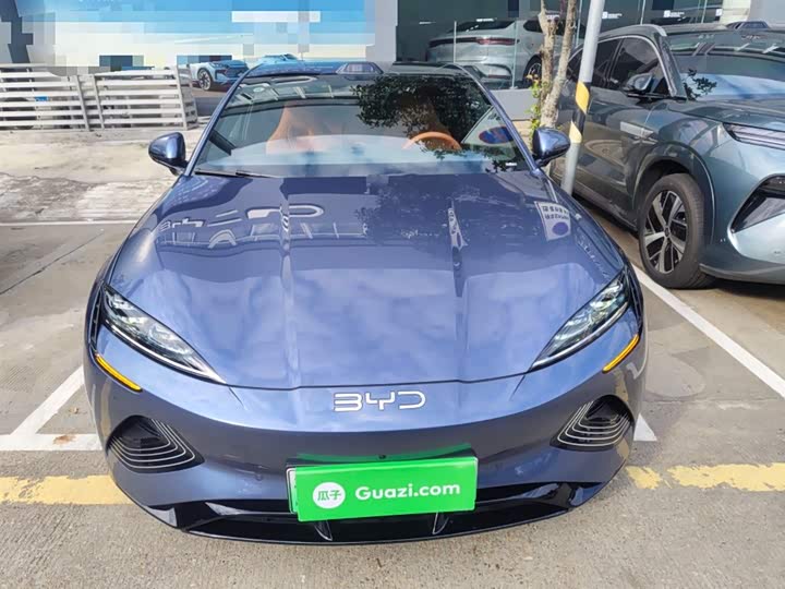 Фото 3 - BYD Seal