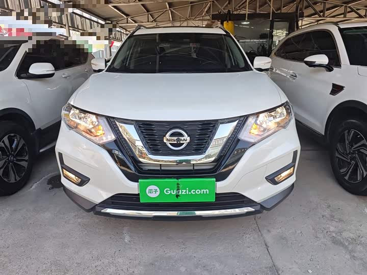 Фото 3 - Nissan X-Trail