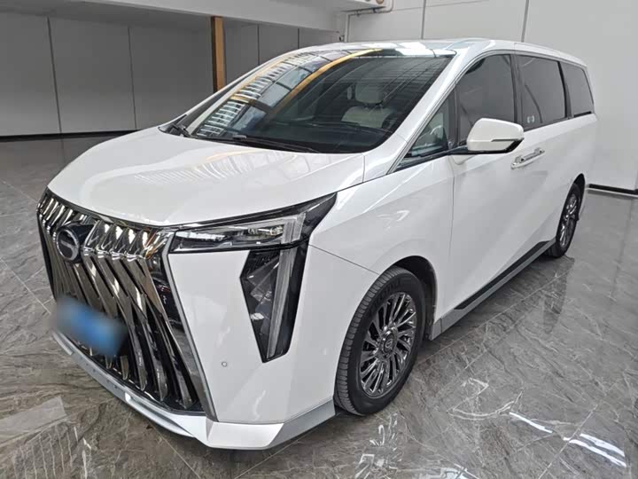 Photo 1 - GAC Trumpchi M8