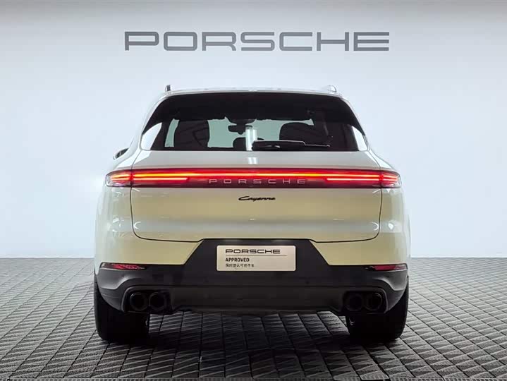 Фото 5 - Porsche Cayenne