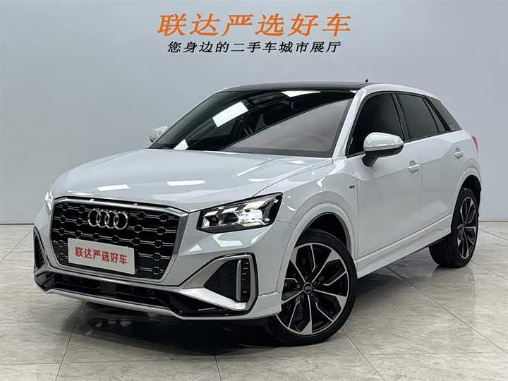 Фото 1 - Audi Q2L