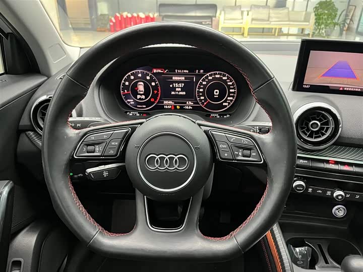 Фото 3 - Audi Q2L
