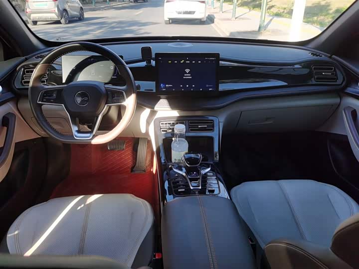 Фото 10 - BYD Qin Plus