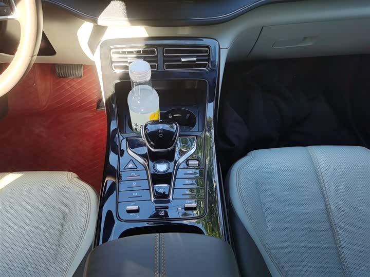 Фото 14 - BYD Qin Plus