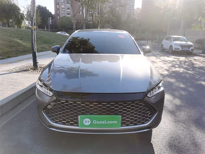 Фото 3 - BYD Qin Plus