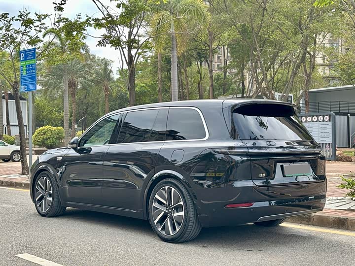 Фото 6 - LiXiang L9