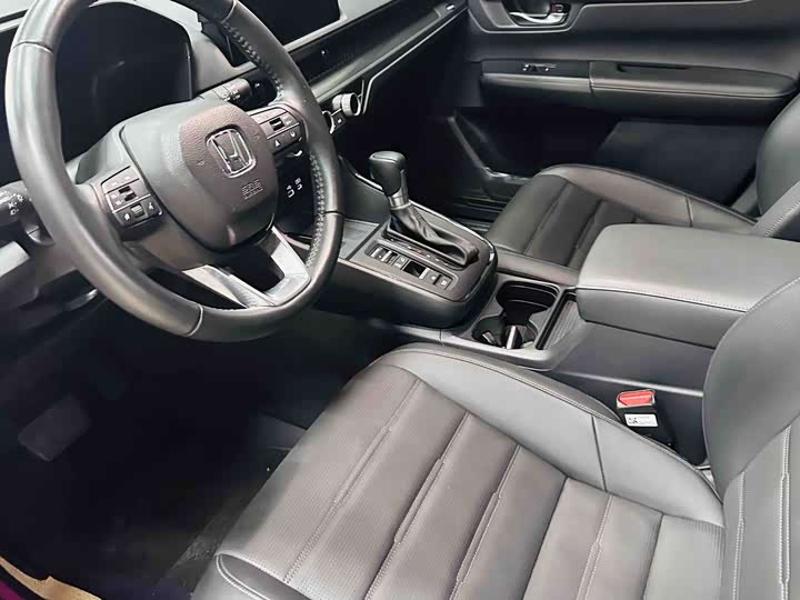 Фото 12 - Honda CR-V