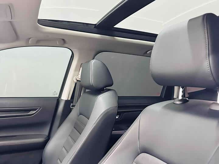 Фото 14 - Honda CR-V