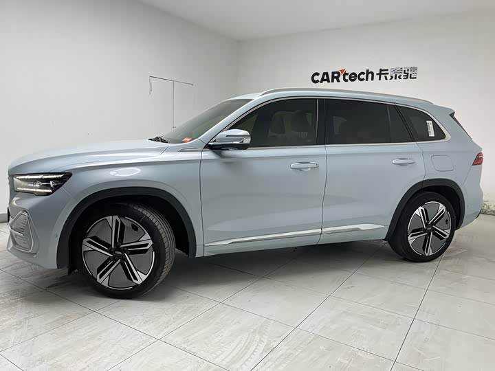 Фото 11 - Geely Monjaro L Hybrid