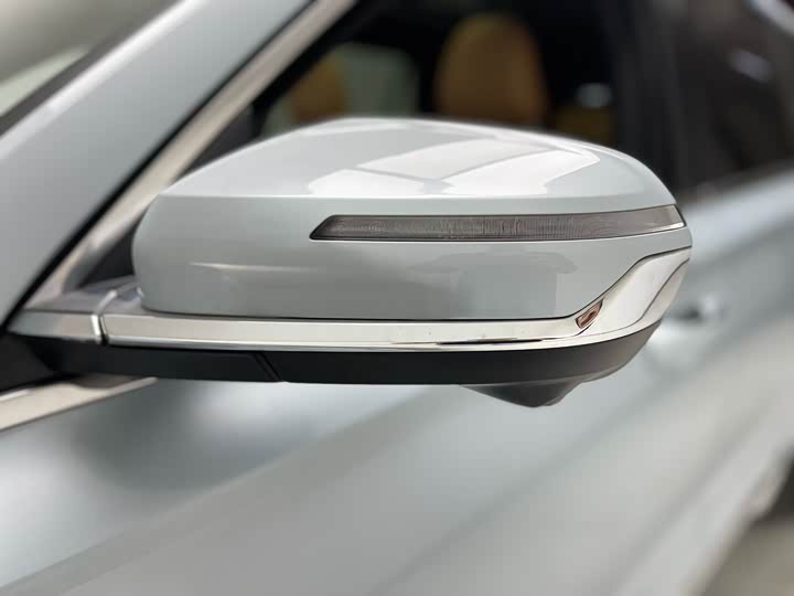 Фото 32 - Geely Monjaro L Hybrid