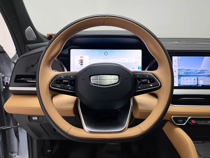 Фото 5 - Geely Monjaro L Hybrid