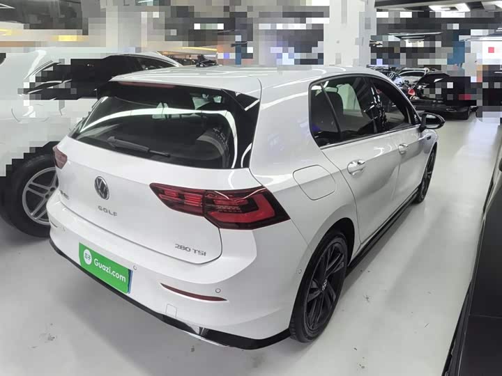 Фото 7 - Volkswagen Golf